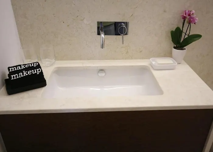 Timeless Ambassador -belem Лиссабон