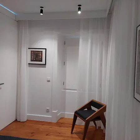 Timeless Ambassador -belem *